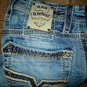Like New! Rock Revival Men's 31x32 Kayden Straight Leg Jeans